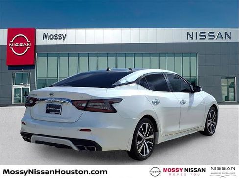Certified 2020 Nissan Maxima 3.5 SL w/ Floor Mat Group image 7