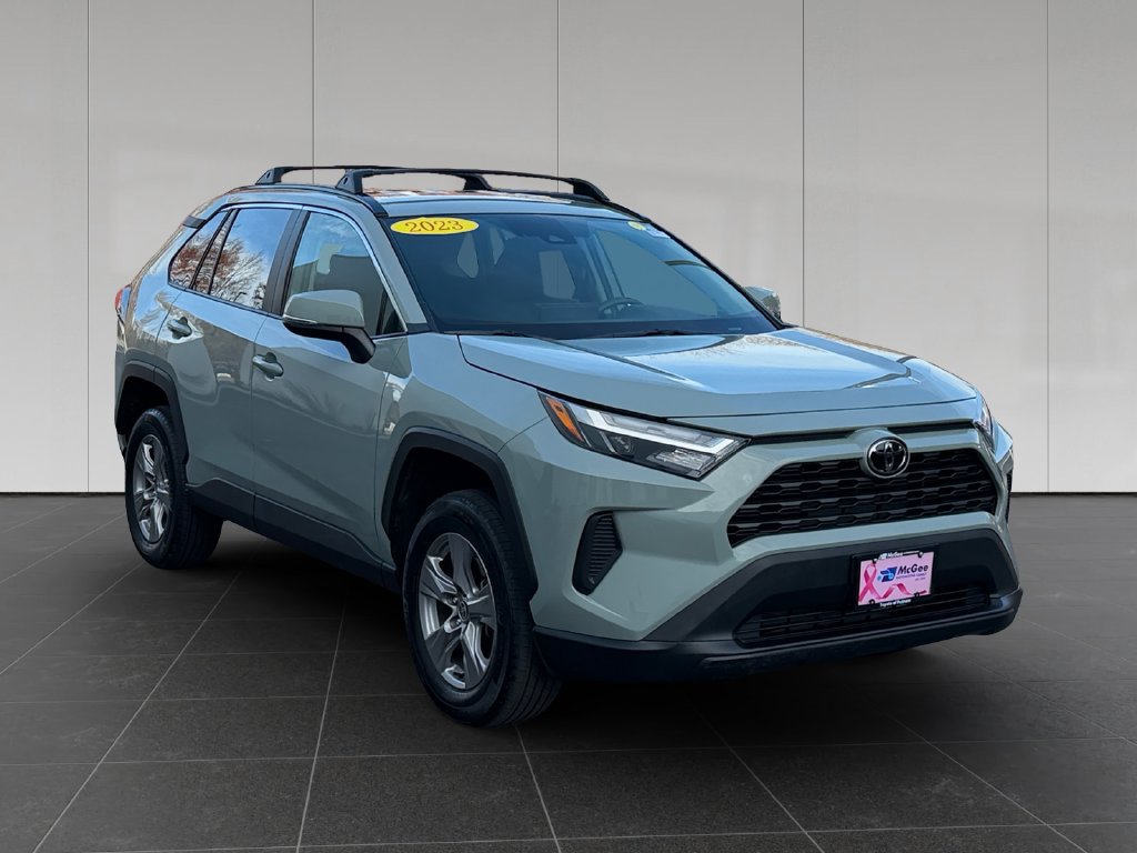 Used 2023 Toyota RAV4 XLE w/ XLE Grade Weather Package AWD/4WD image 8