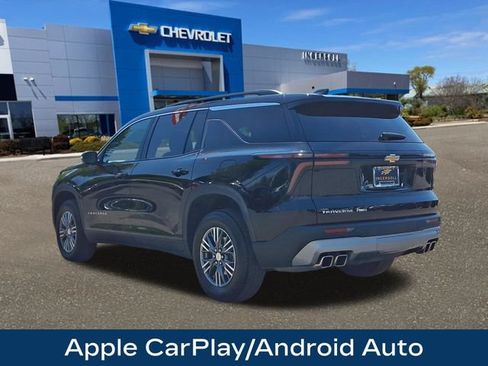 Used 2025 Chevrolet Traverse LT AWD/4WD image 23