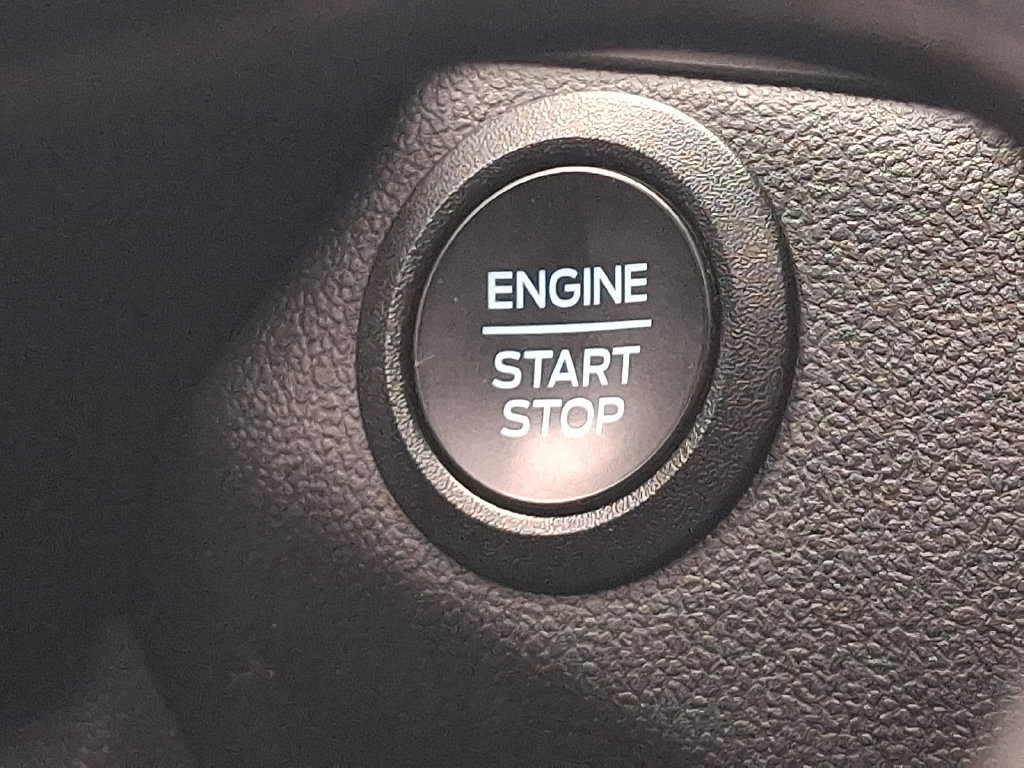 Used 2025 Ford Escape Active AWD/4WD image 24