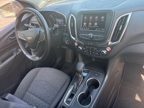 Used 2024 Chevrolet Equinox LT AWD/4WD image 27