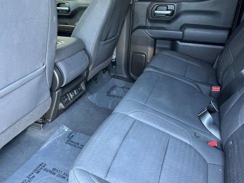 Used 2021 Chevrolet Silverado 1500 LT RWD image 14