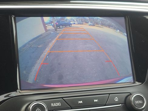 Used 2017 Buick Envision Essence image 5