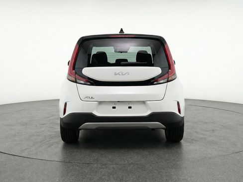 Used 2025 Kia Soul LX w/ LX Technology Package image 7