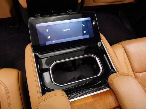 Used 2022 Jeep Grand Wagoneer Series III w/ Rear Seat Video Group 1 image 22