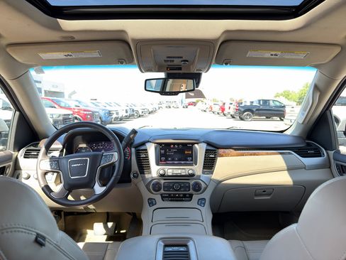 Used 2015 GMC Yukon Denali w/ Open Road Package AWD/4WD image 20