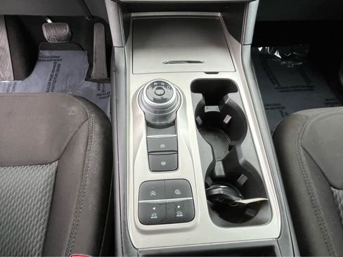 Used 2023 Ford Explorer XLT RWD image 19