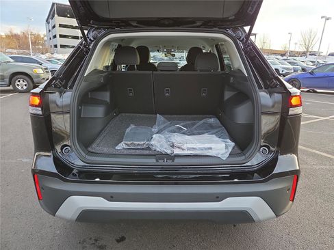 New 2026 Volkswagen Tiguan S image 5