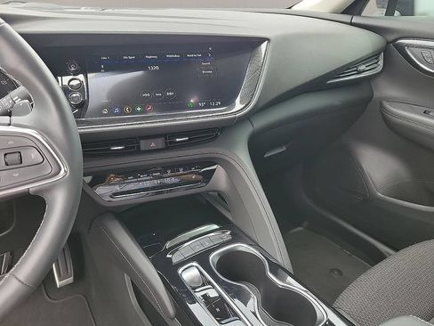 Used 2023 Buick Envision Preferred FWD image 19