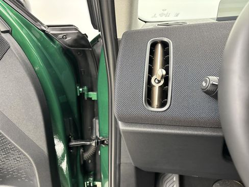 Used 2025 MINI Cooper Countryman S image 31