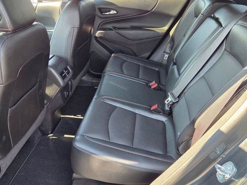 Used 2021 Chevrolet Equinox LT image 20