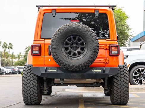 Used 2020 Jeep Wrangler Unlimited Sahara w/ Uconnect 4C Nav & Sound Group image 5