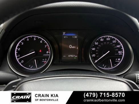 Used 2023 Toyota Camry SE w/ Convenience Package FWD image 14