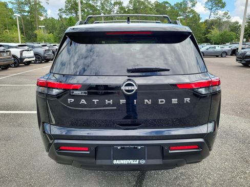 New 2026 Nissan Pathfinder SV FWD image 7