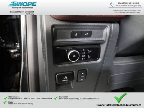 Used 2024 Ford Expedition Limited AWD/4WD image 16