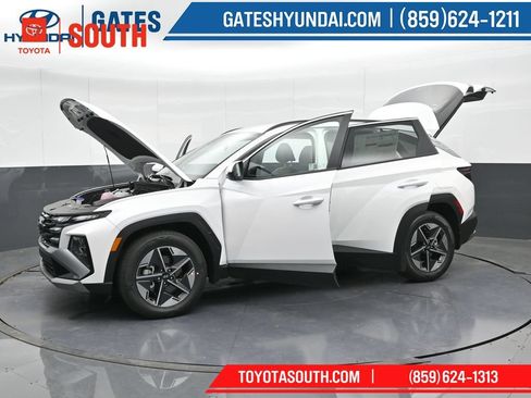 Used 2025 Hyundai Tucson SEL FWD image 48