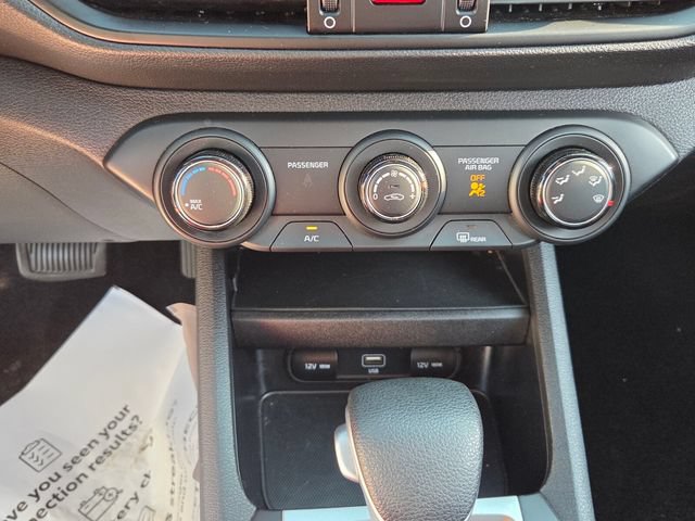 Used 2023 Kia Forte LXS FWD image 19