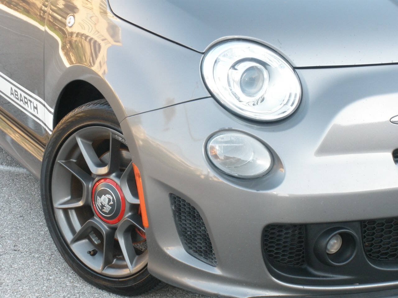 Used 2013 FIAT 500 Abarth FWD image 3