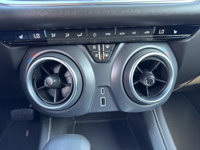 Used 2023 Chevrolet Blazer LT AWD/4WD image 13