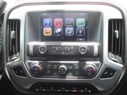 Used 2018 GMC Sierra 1500 SLT w/ SLT Premium Package AWD/4WD image 15