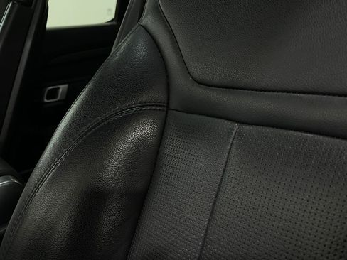 Used 2020 Land Rover Discovery HSE image 19