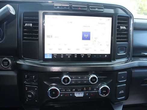 Used 2023 Ford F350 Lariat w/ Sport Appearance Package AWD/4WD image 12