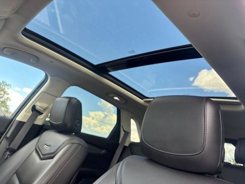 Used 2019 Cadillac XT5 Luxury AWD/4WD image 31
