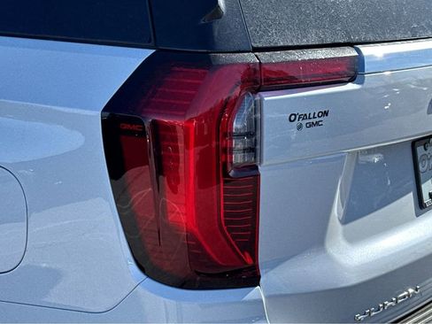 New 2026 GMC Yukon XL Denali w/ Denali Reserve Package image 22