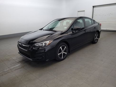 Used 2019 Subaru Impreza 2.0i Premium AWD/4WD image 2