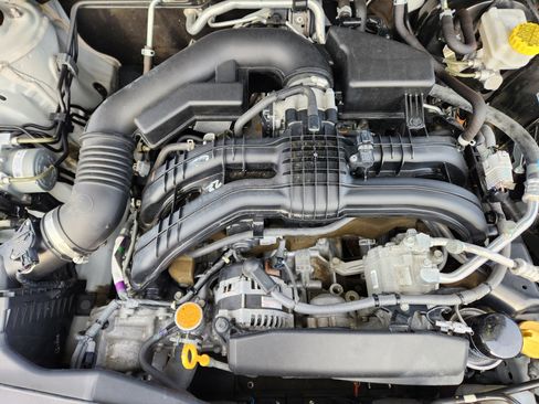 Used 2018 Subaru Impreza 2.0i Premium w/ Eyesight & BSD & Rcta image 9