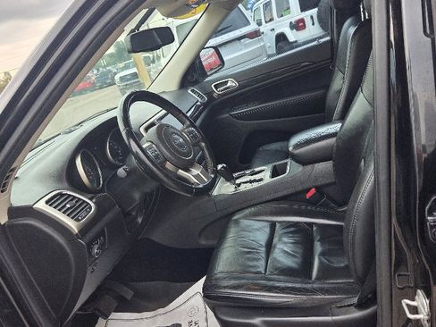 Used 2013 Jeep Grand Cherokee Laredo image 9