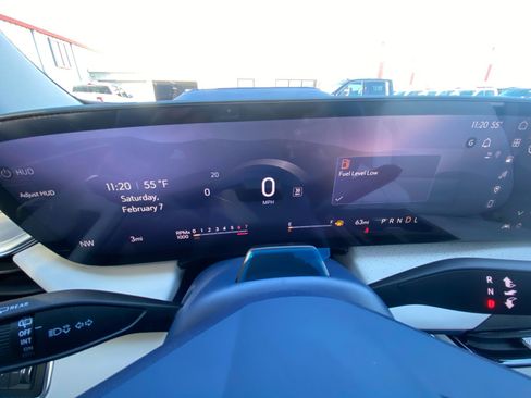 New 2026 Buick Enclave Avenir w/ Super Cruise Package image 2