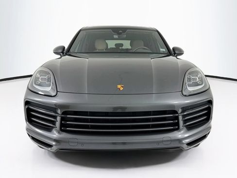 Certified 2023 Porsche Cayenne AWD/4WD image 10