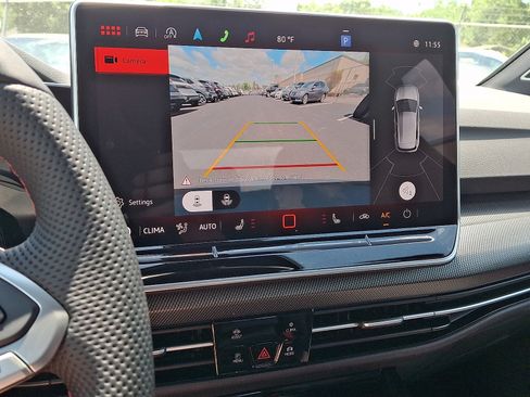 New 2026 Volkswagen GTI SE FWD image 13