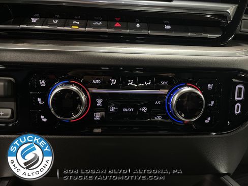 New 2026 GMC Sierra 2500 SLT w/ SLT Premium Package image 25