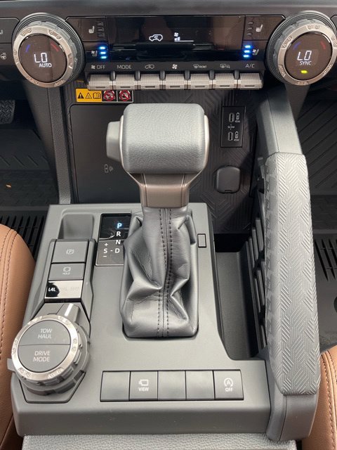 New 2026 Toyota 4Runner Limited AWD/4WD image 28