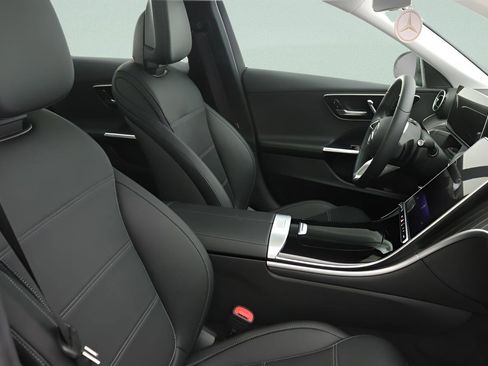 Certified 2023 Mercedes-Benz C 300 Sedan image 27
