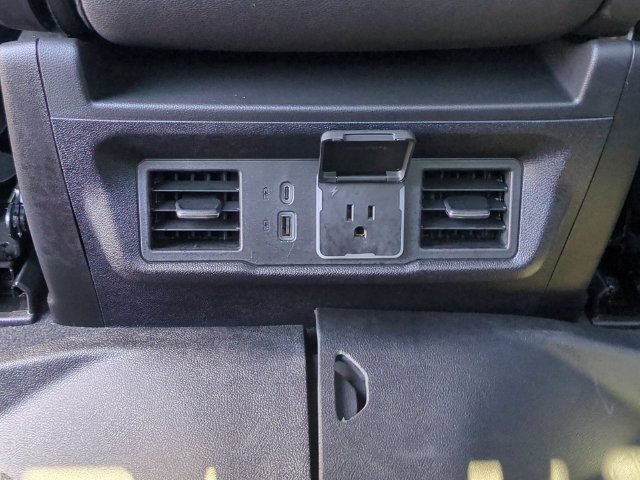 Certified 2026 Chevrolet Silverado 1500 LT AWD/4WD image 30