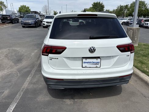 Used 2018 Volkswagen Tiguan SE image 22