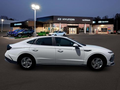 New 2026 Hyundai Sonata SE image 9