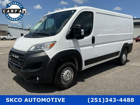 Used 2025 RAM ProMaster 2500 w/ Convenience Group FWD image 1