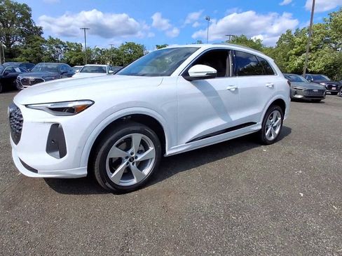 New 2025 Audi Q5 Premium Plus image 4