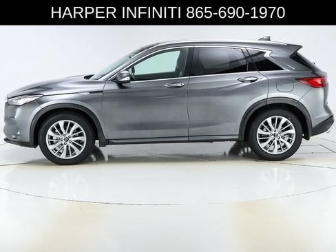 Used 2023 INFINITI QX50 Luxe AWD/4WD image 2
