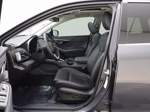 Used 2024 Subaru Outback Touring XT image 5