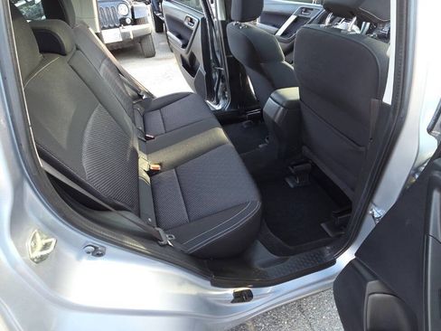 Used 2017 Subaru Forester 2.5i Premium AWD/4WD image 42