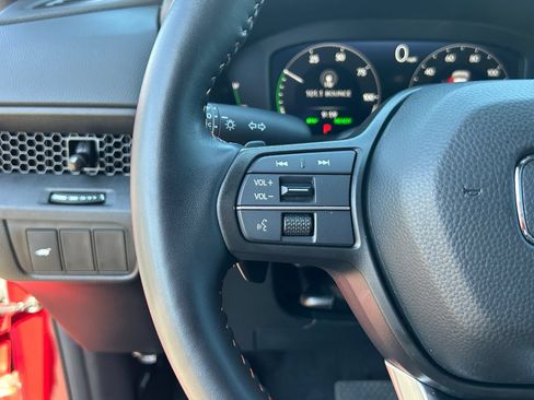 Used 2026 Honda CR-V TrailSport image 31