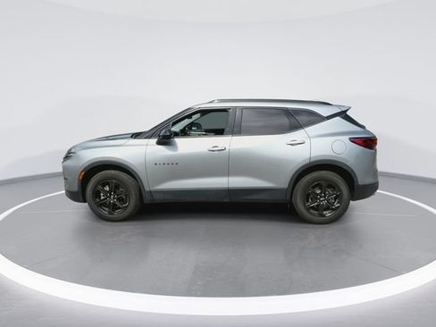 Used 2023 Chevrolet Blazer LT w/ Convenience Package FWD image 7