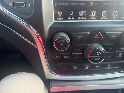 Used 2015 Jeep Grand Cherokee Overland w/ Advanced Technology Group image 16