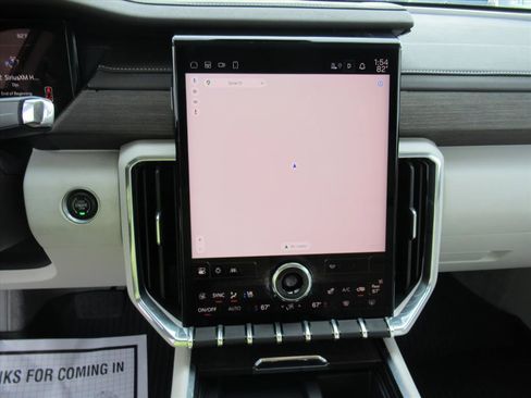 Used 2024 GMC Acadia Denali w/ Super Cruise Package image 23