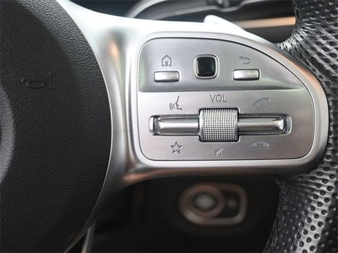 Used 2021 Mercedes-Benz GLS 580 4MATIC image 30